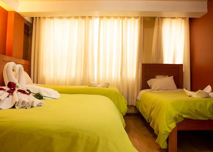 Gran Hotel Singapur Hotel 2*